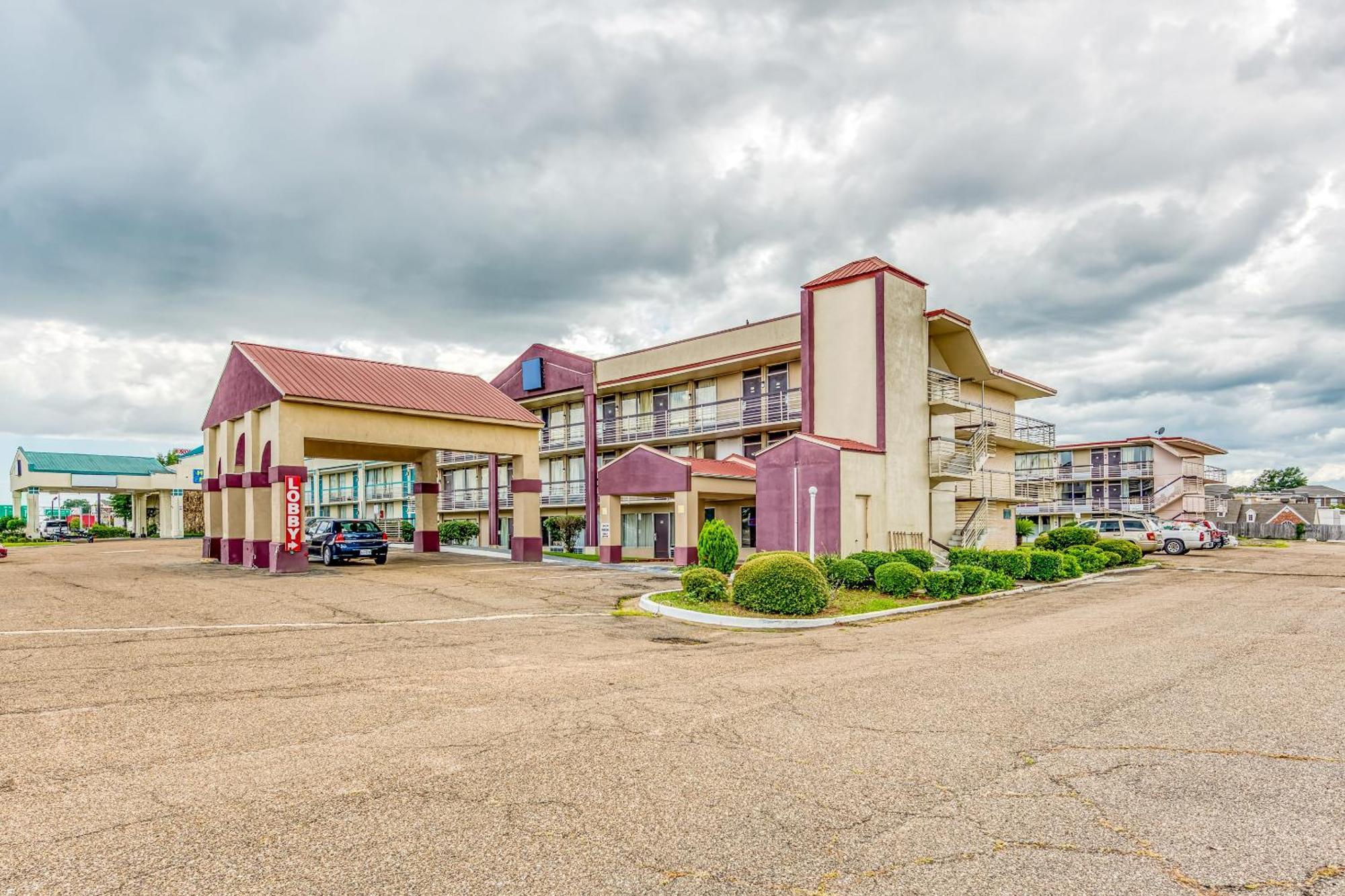 Oyo Hotel Jackson North I-55 Kültér fotó